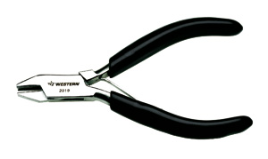 Tri-angling Plier